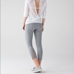 Lululemon True Self crop II size 4